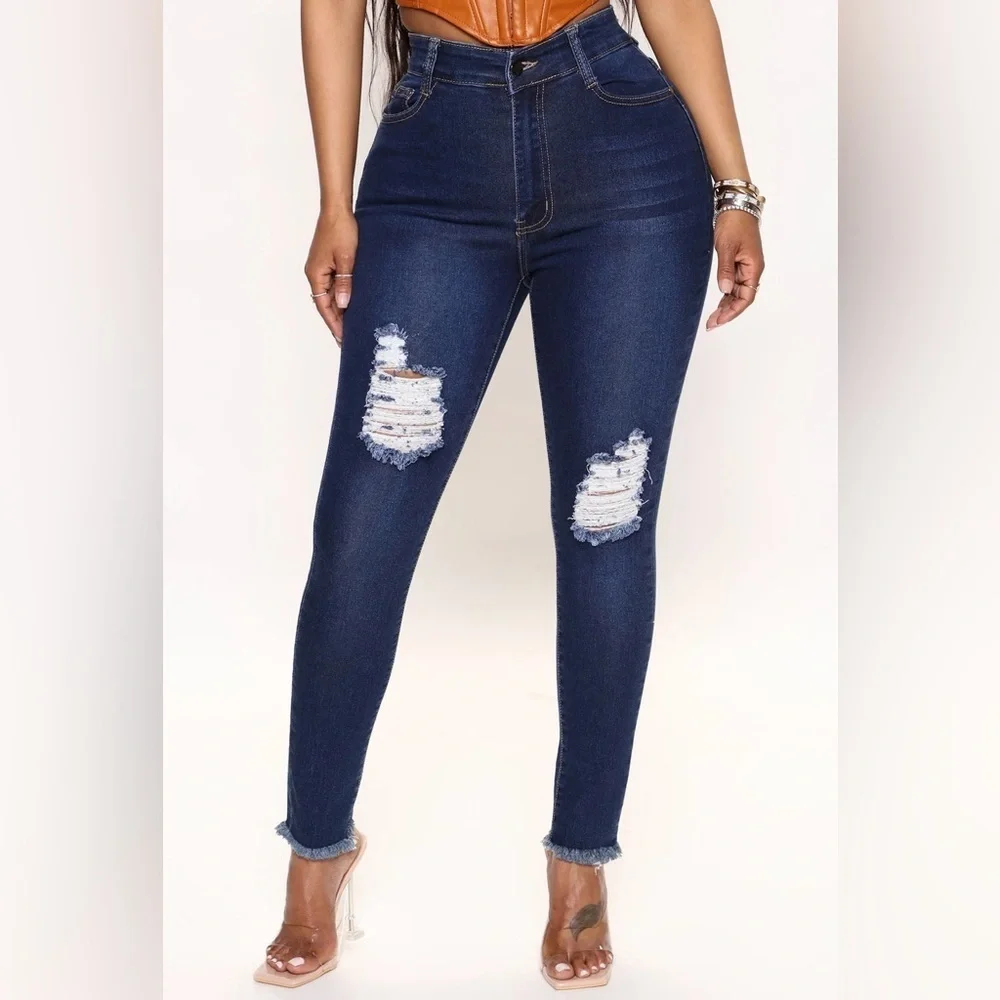 Fashion Nova Distressed Jeans - Dark Wash